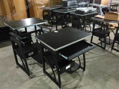 钢制电脑桌语音桌学生桌-东裕电教定制各种讲台电脑桌,接受订制各种多媒体中控